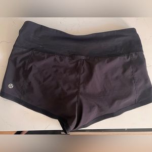 Lululemon Speed Up Low-Rise Lined Short